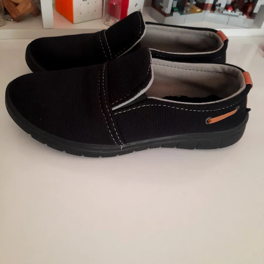 کفش اسپرت سایز 40