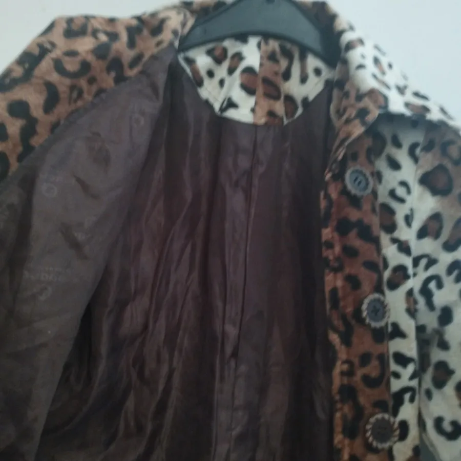 پالتو شیک پلنگی