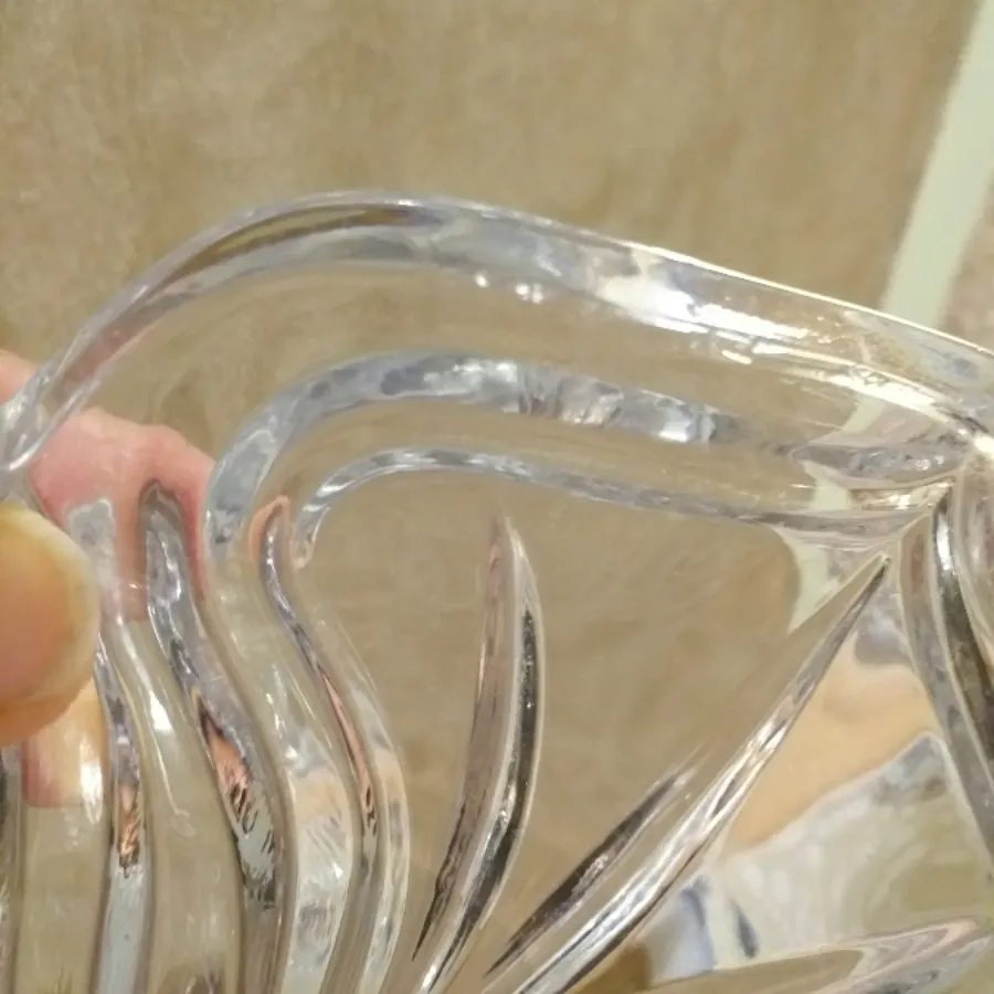 شیرینی یا شکلات خوری