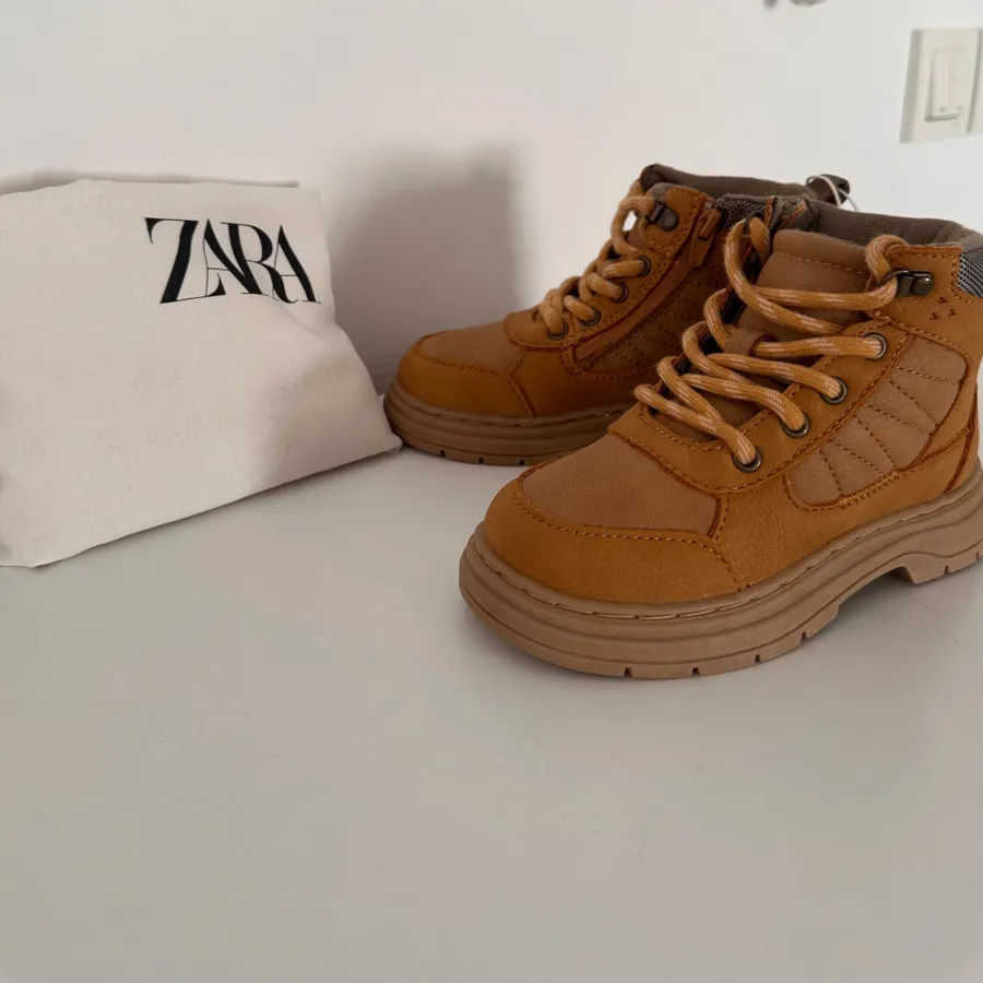 کفش زارا رنگ شتری