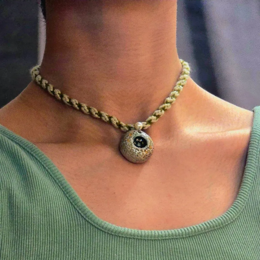 گردنبند دستساز