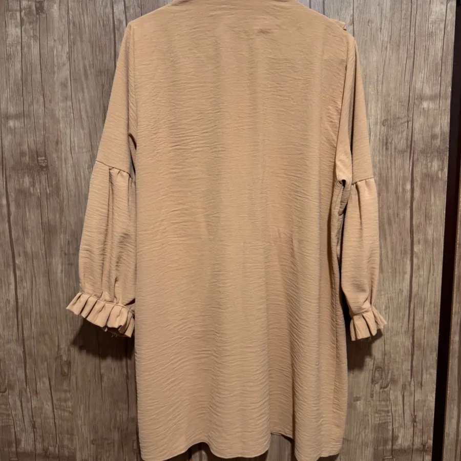 پیراهن جلوبسته