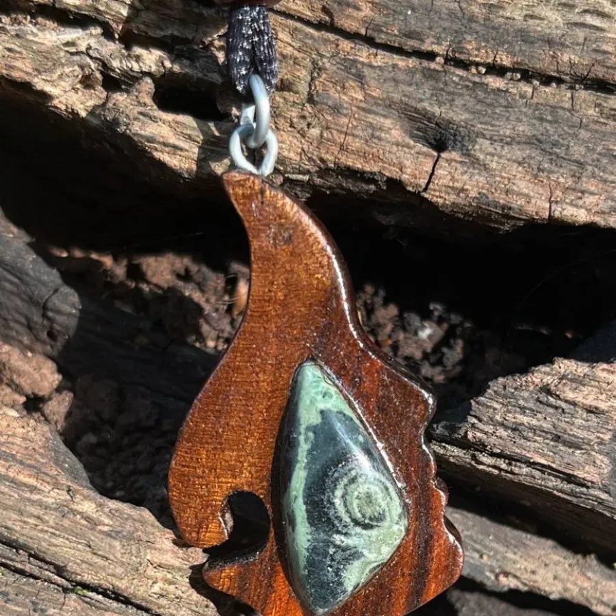 پلاک چوبی و سنگی