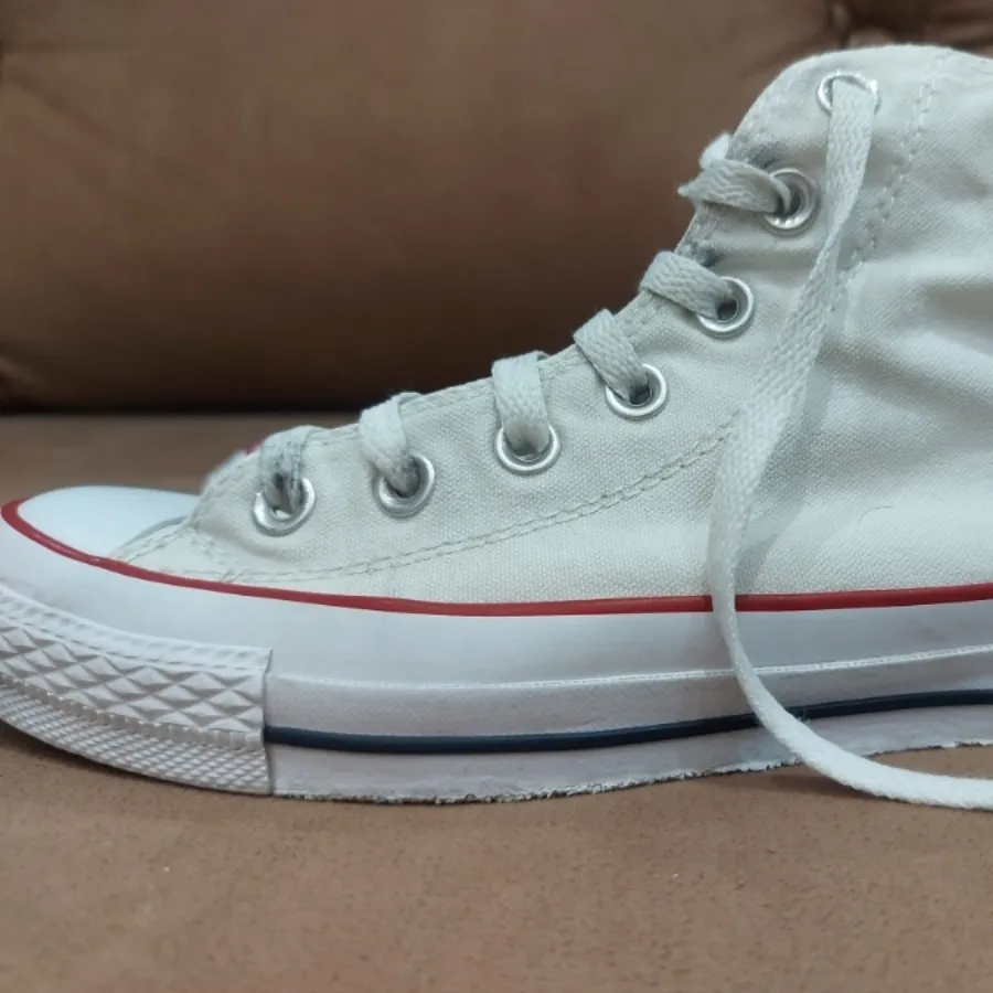 کتانی کانورس سفید 1970