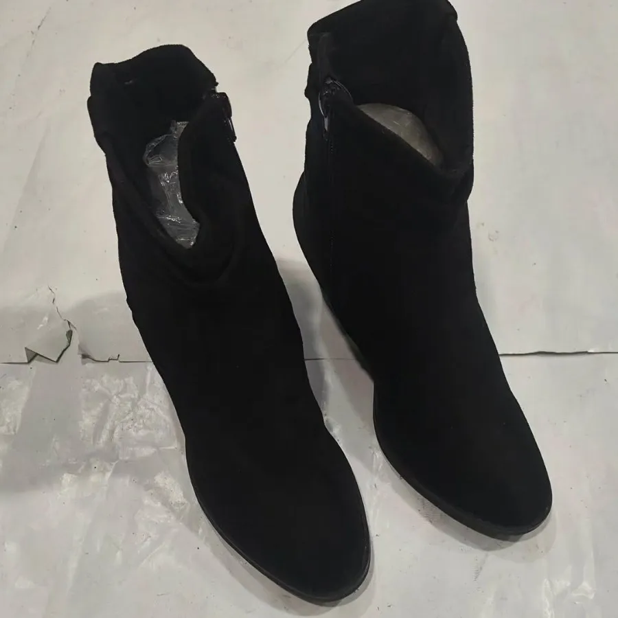 بوت زنانه اورجینال