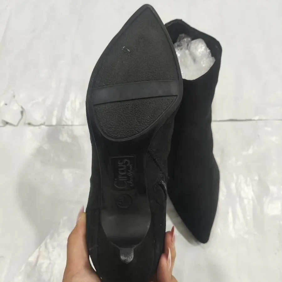 بوت زنانه اورجینال