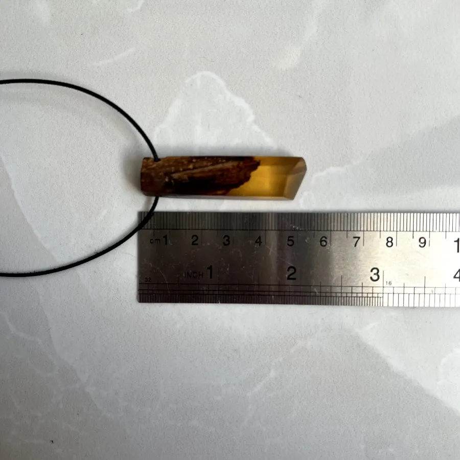 گردنبند چوبی دستساز