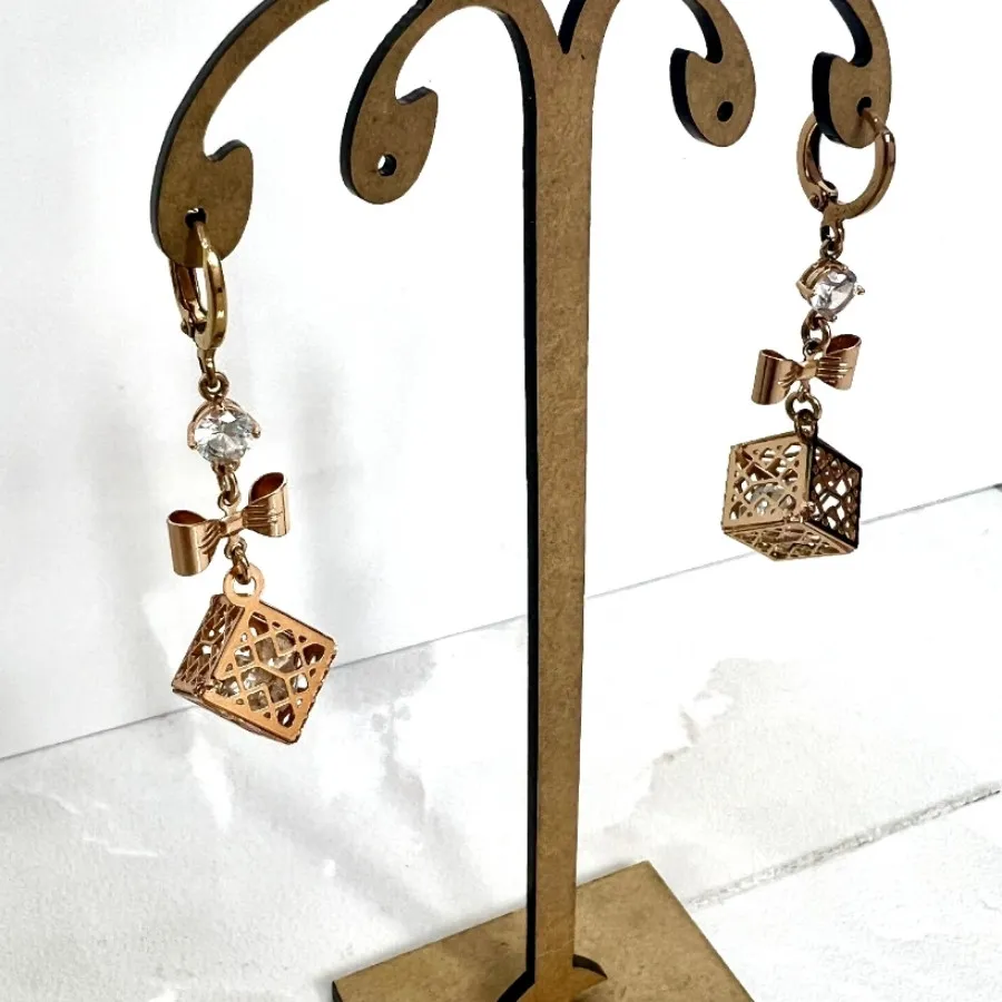 گوشواره طلایی