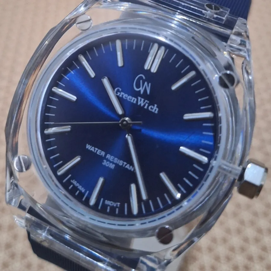 ساعت مردانه گرینویچ شفاف