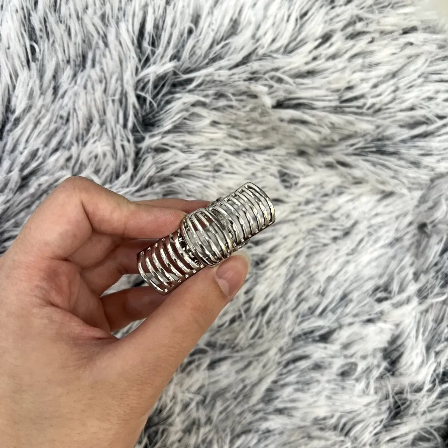 انگشتر نقرهای خاص