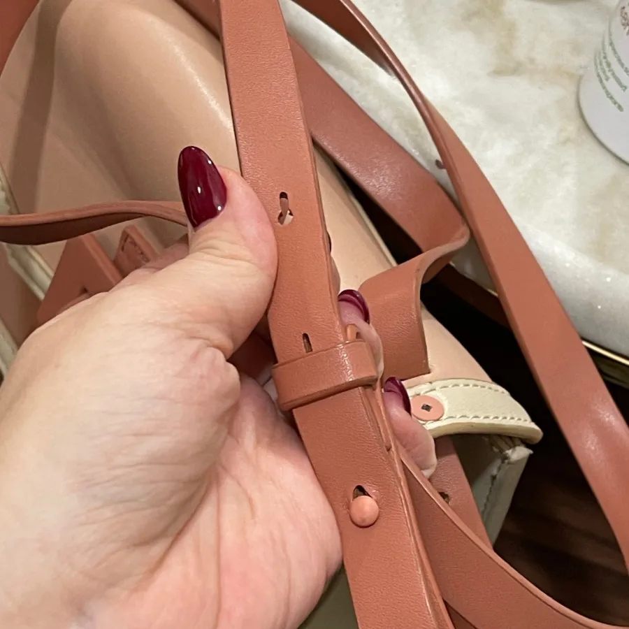 کیف دوشی چارلز اند کیس