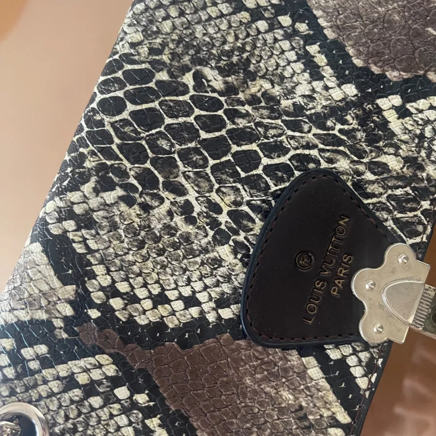 کیف های کپی لویی ویتون