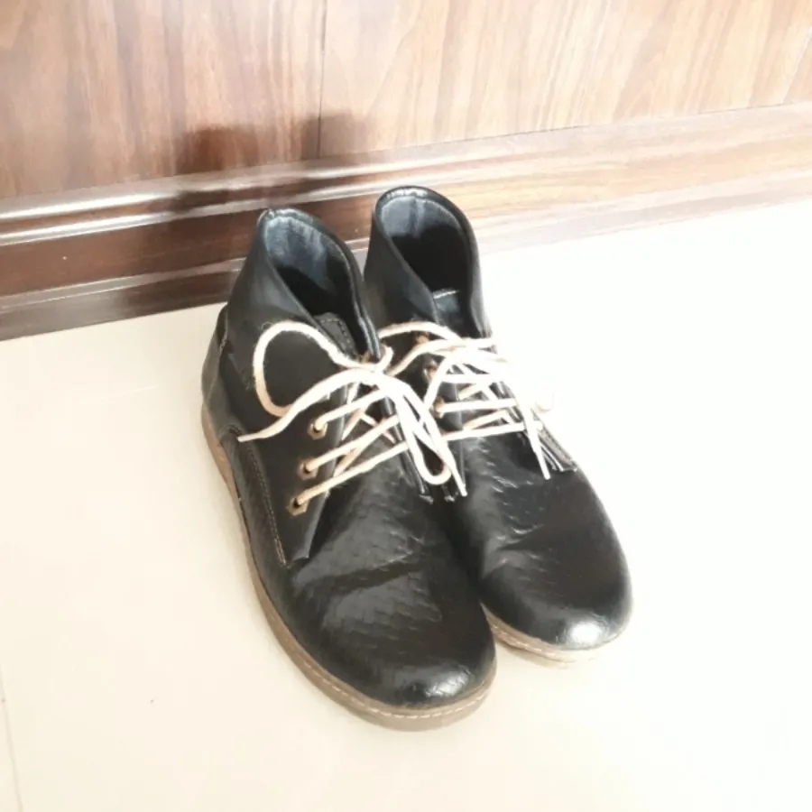 نیم بوت مشکی زنانه