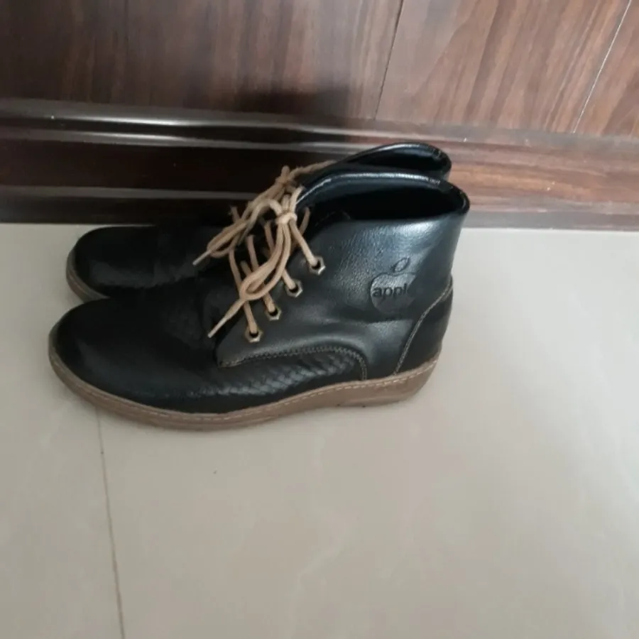 نیم بوت مشکی زنانه