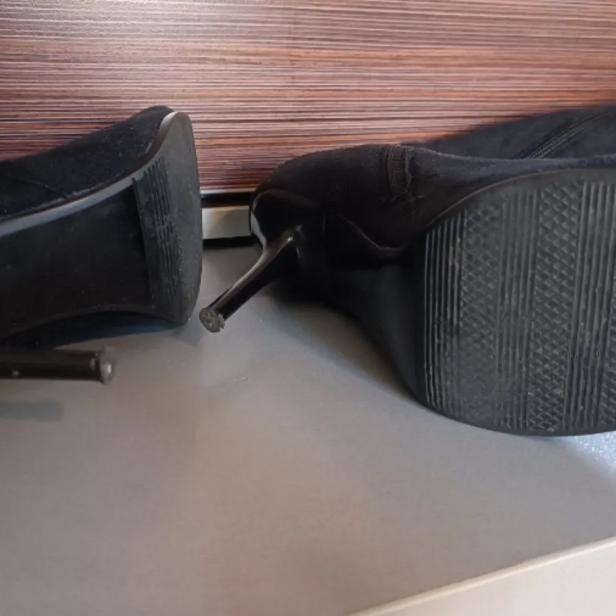 بوت جیر پاشنه میخی