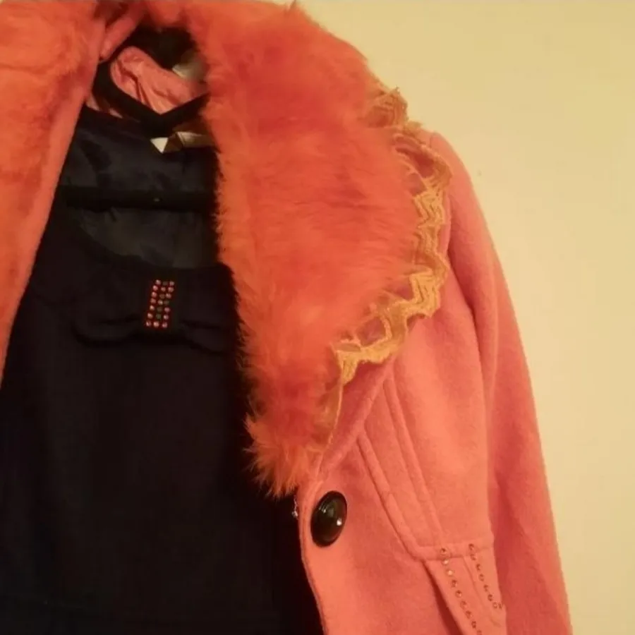 سارافون و کت پشمی خارجی