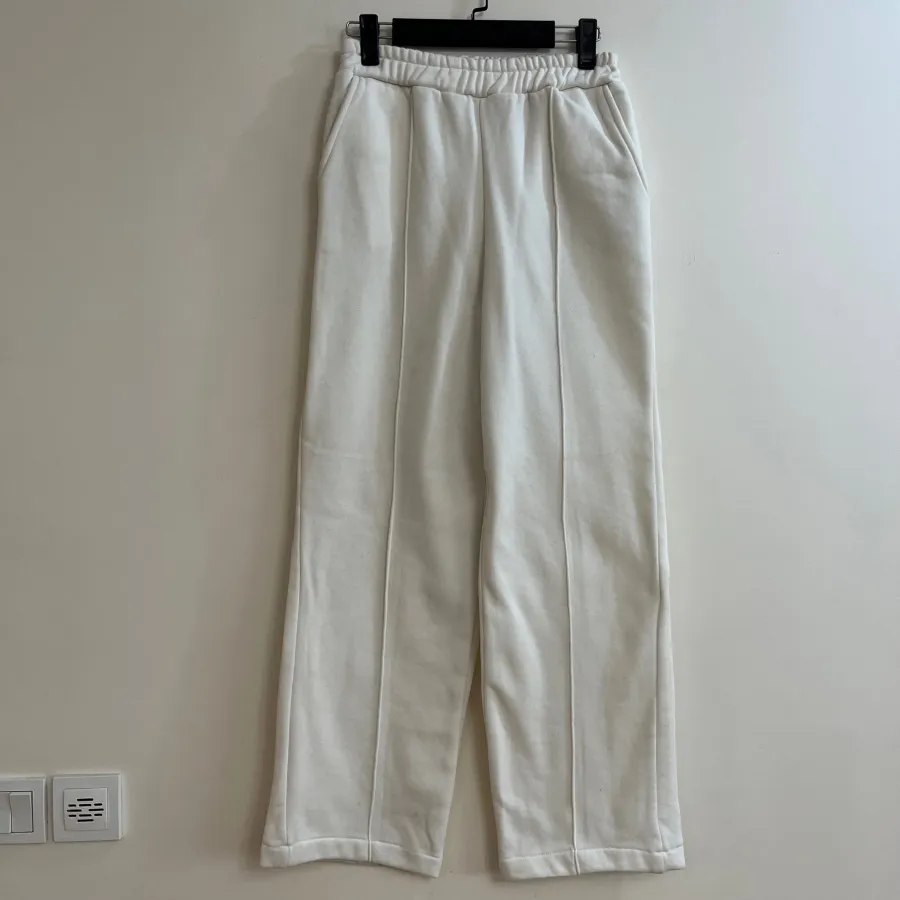 ست سه تیکه سفید