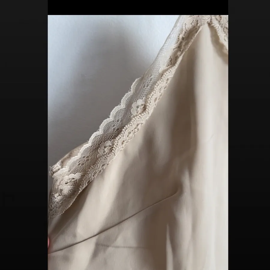 تاپ زیبای برند h&m