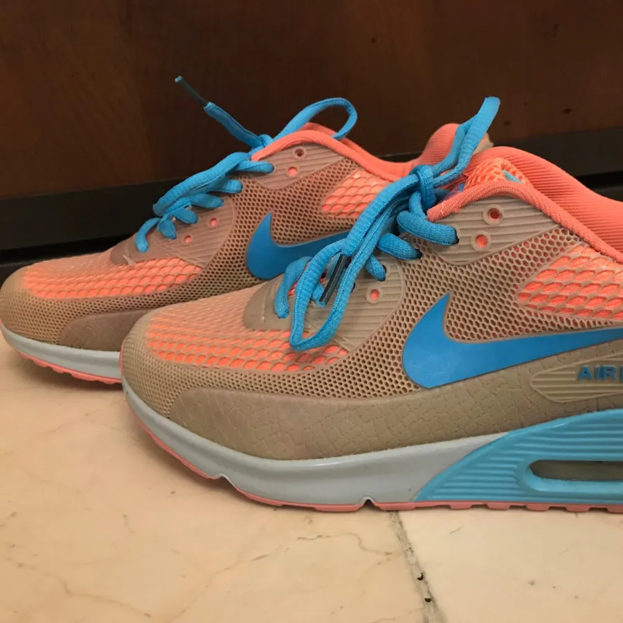 کتونی اورجینال نایک