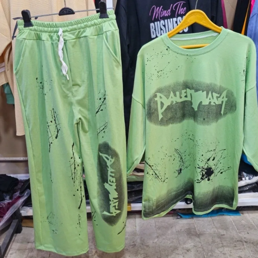 تیشرت و شلوار