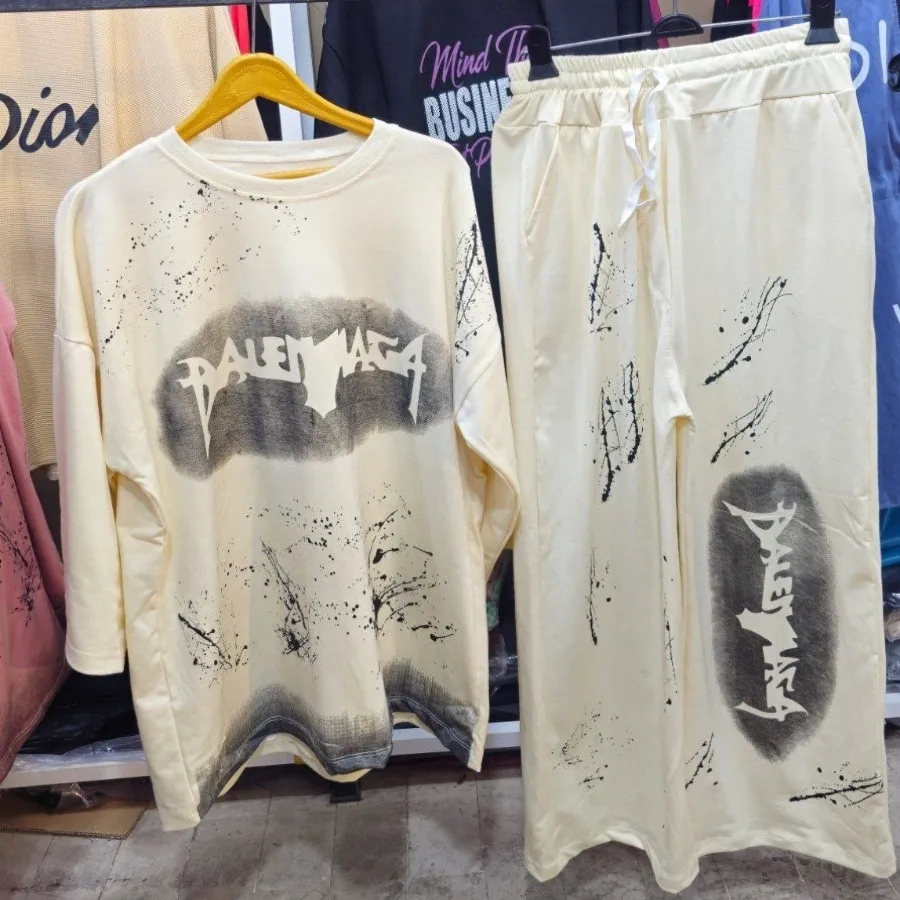 تیشرت و شلوار