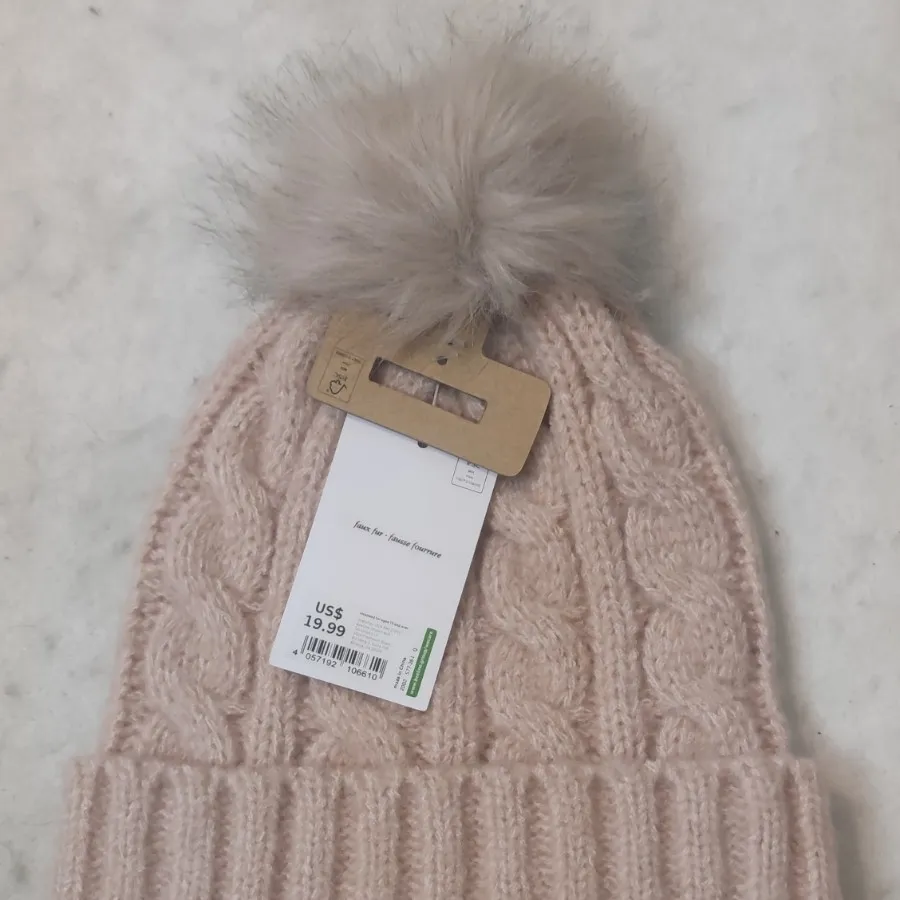 کلاه بافتنی زنانه