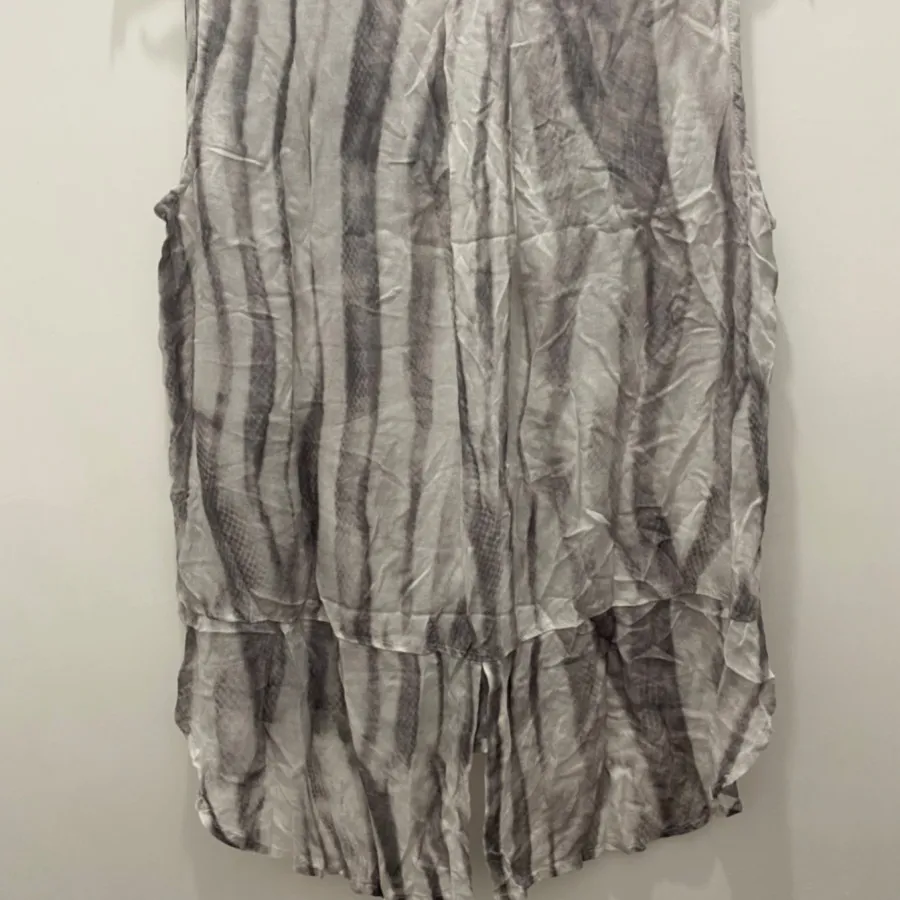 شومیز ابروباد