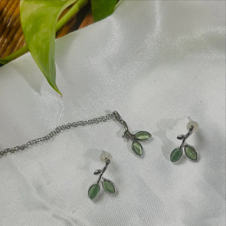 ست اکسسوری جوانه