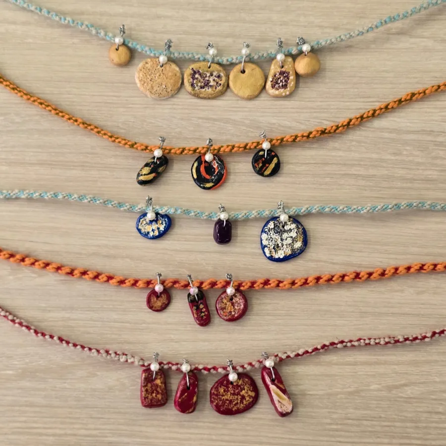 گردنبند دستساز