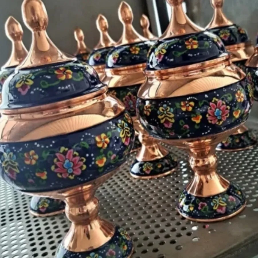 شکلات خوری فیروزه و پرداز