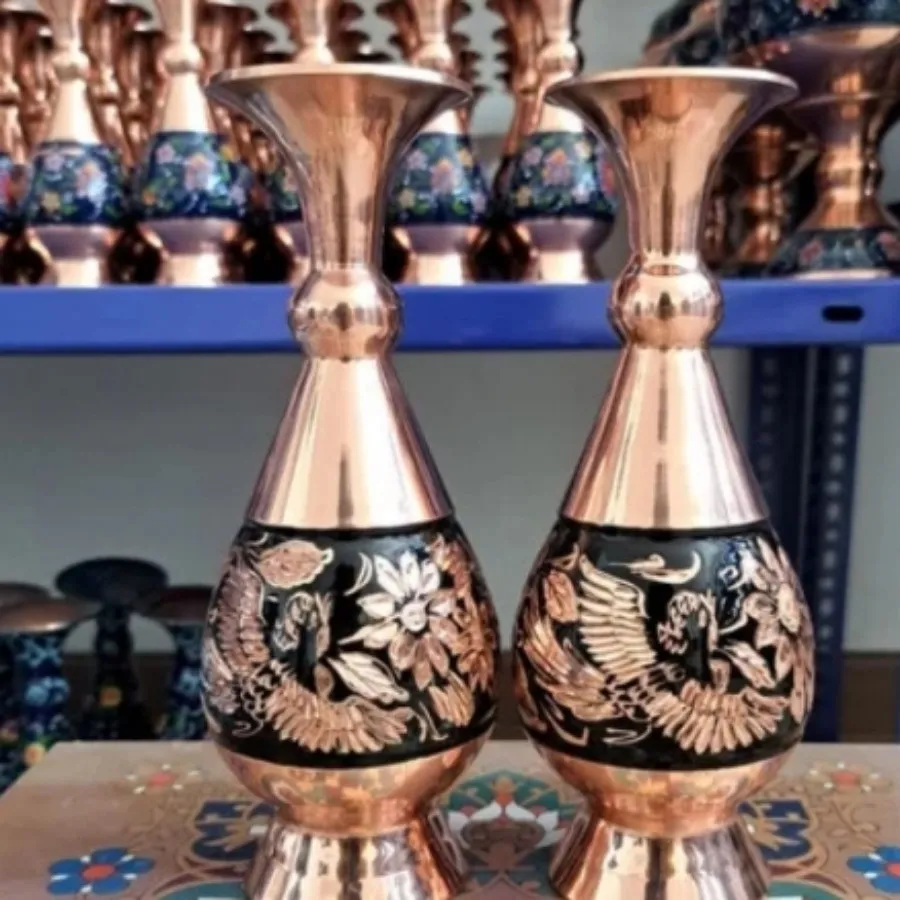 شکلات خوری فیروزه و پرداز