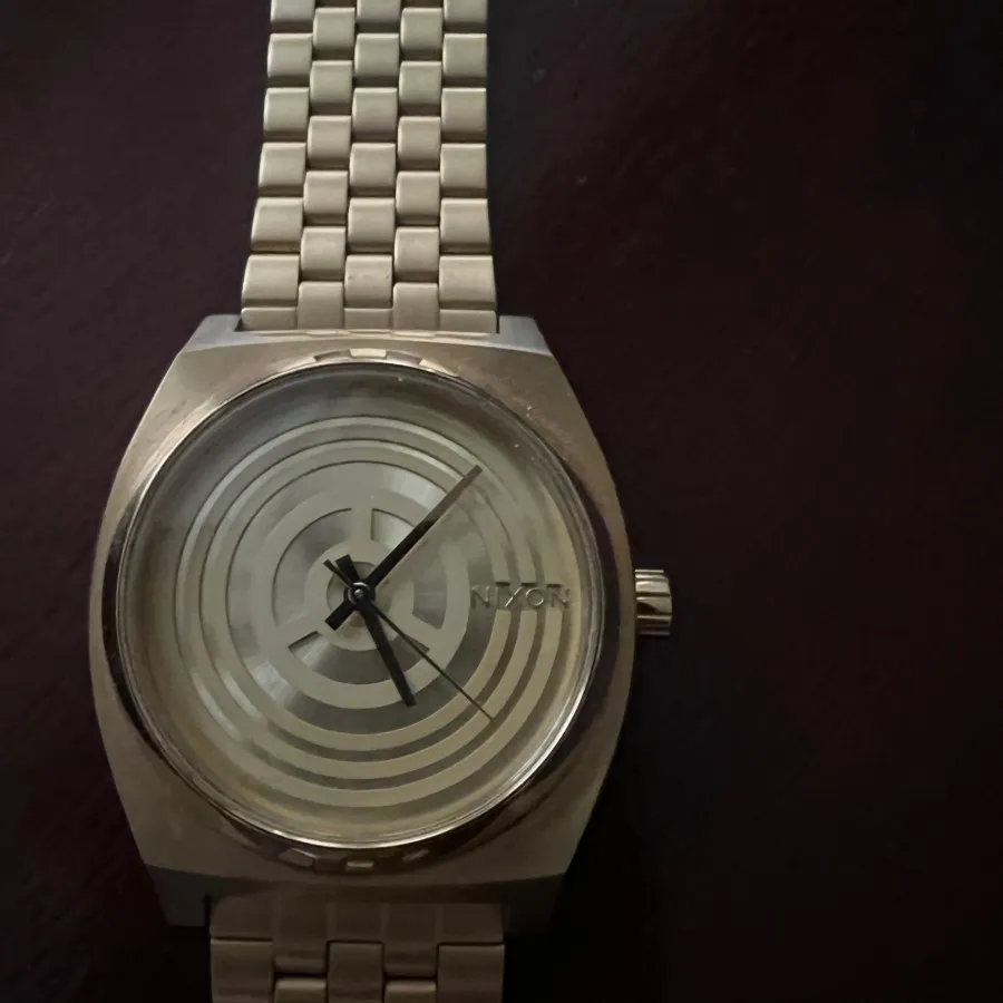 ساعت نیکسون limited