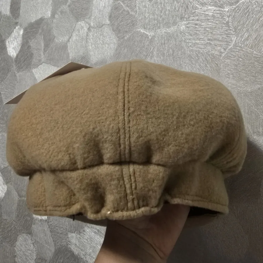 کلاه لبه دار