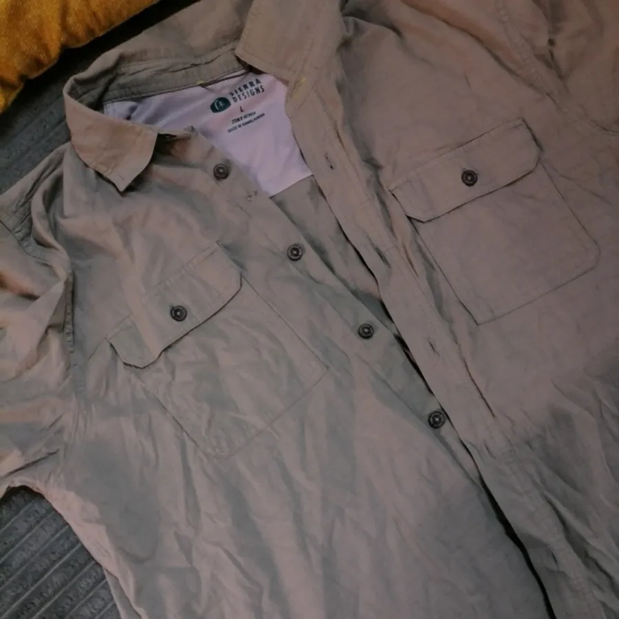 پیراهن مردانه