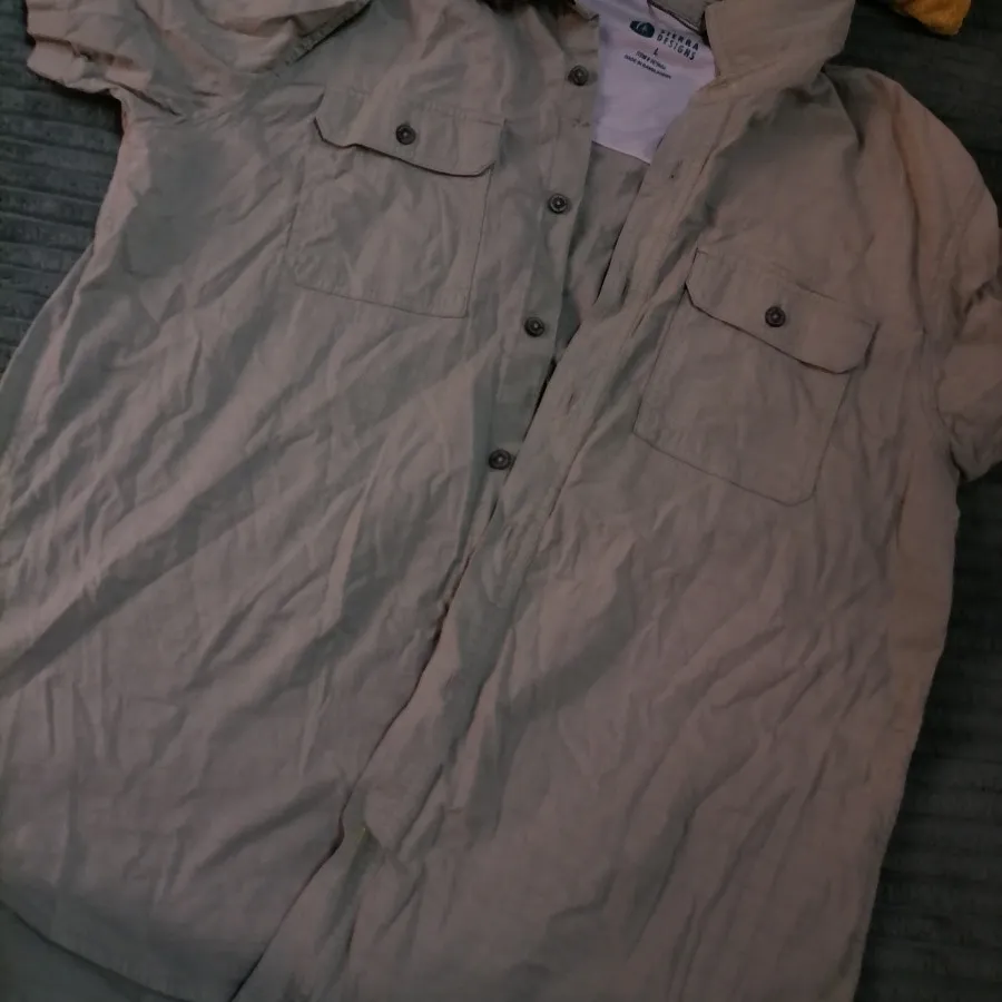 پیراهن مردانه