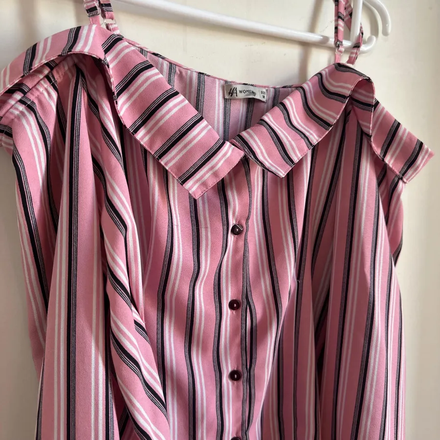 شومیز یقه افتاده