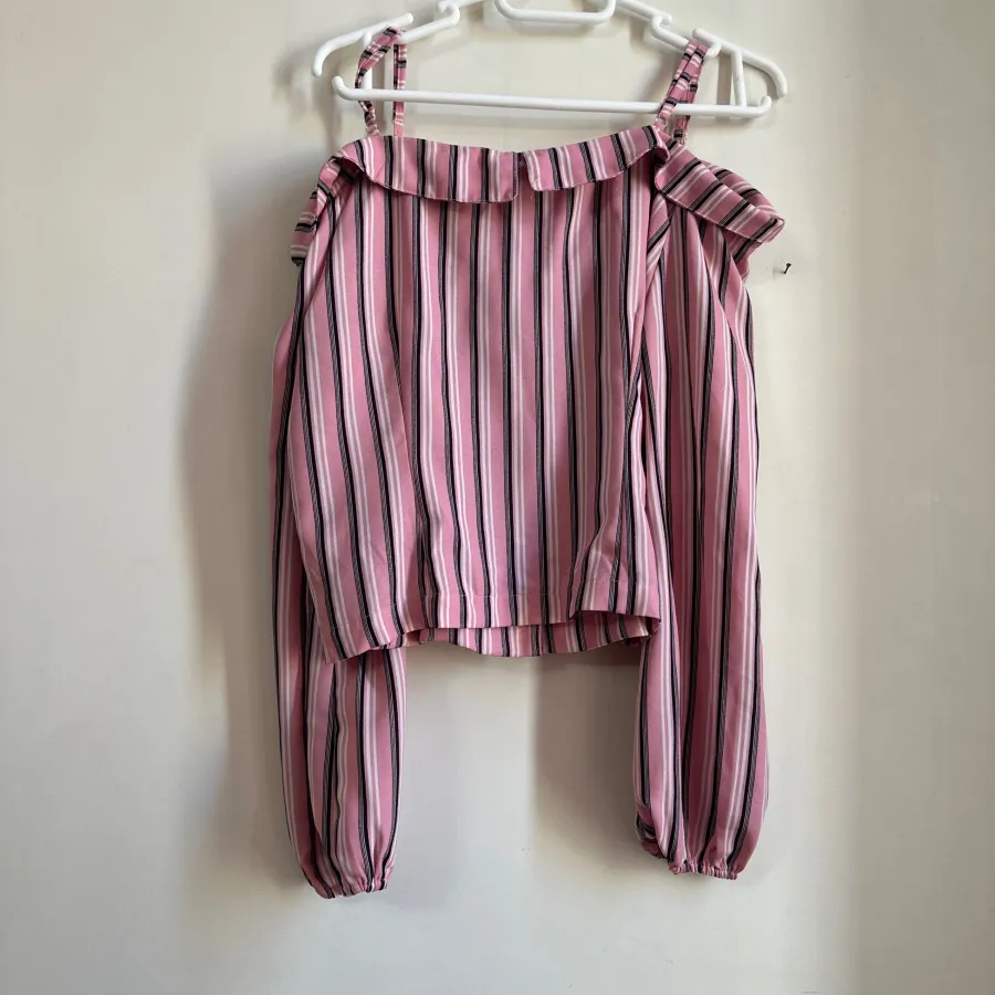 شومیز یقه افتاده