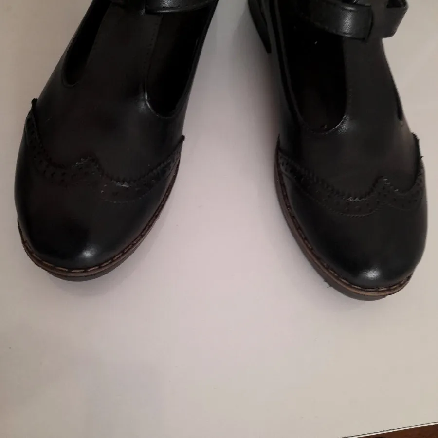 کفش اسپرت سایز 39