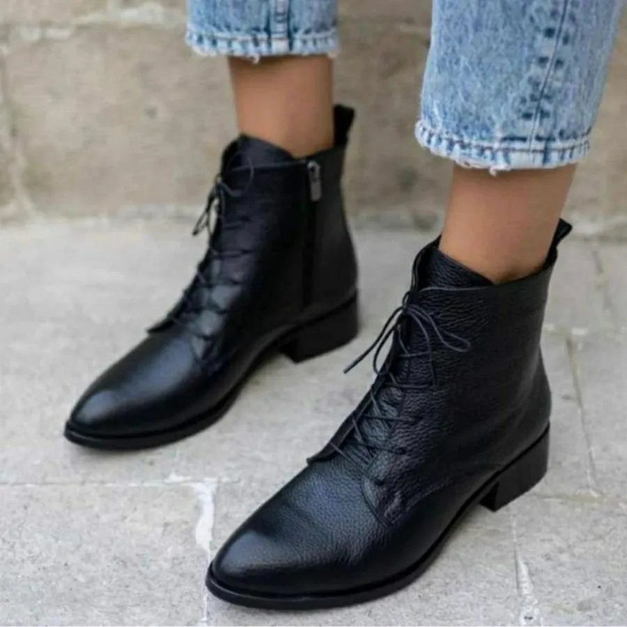 نیم بوت و بوت زنانه