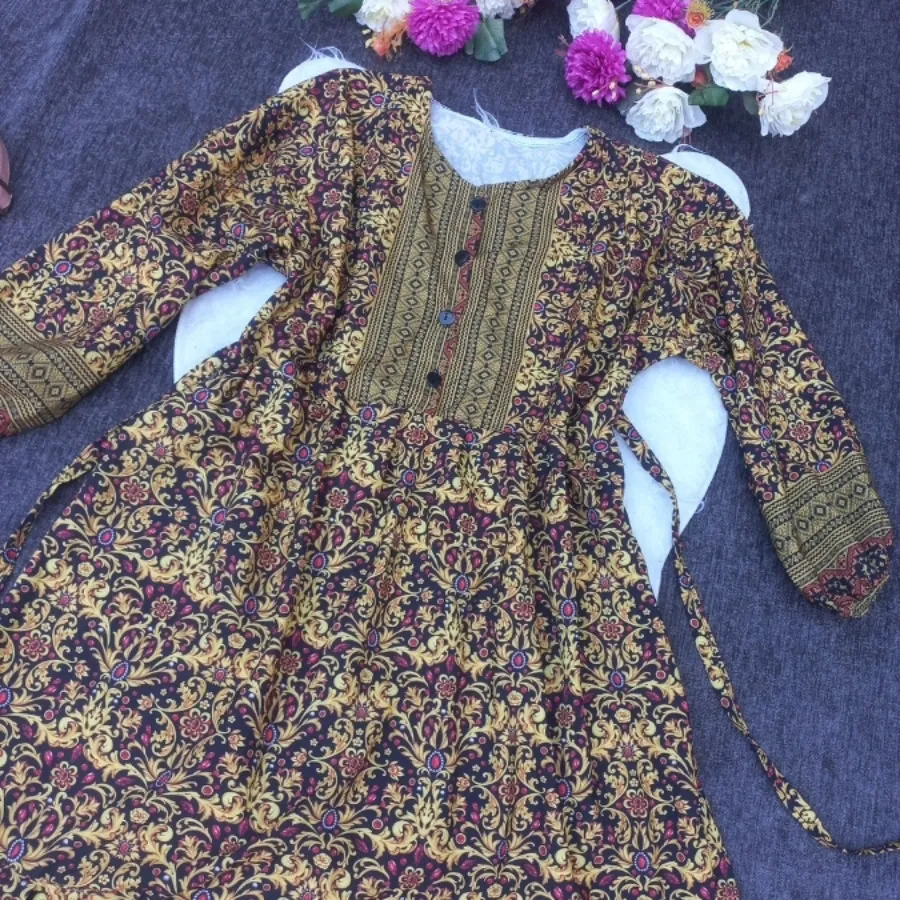 پیراهن بلند