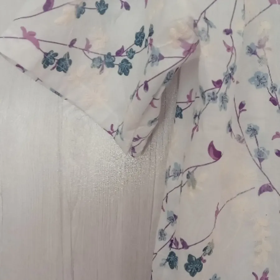 بلوز دگمه دار زنانه