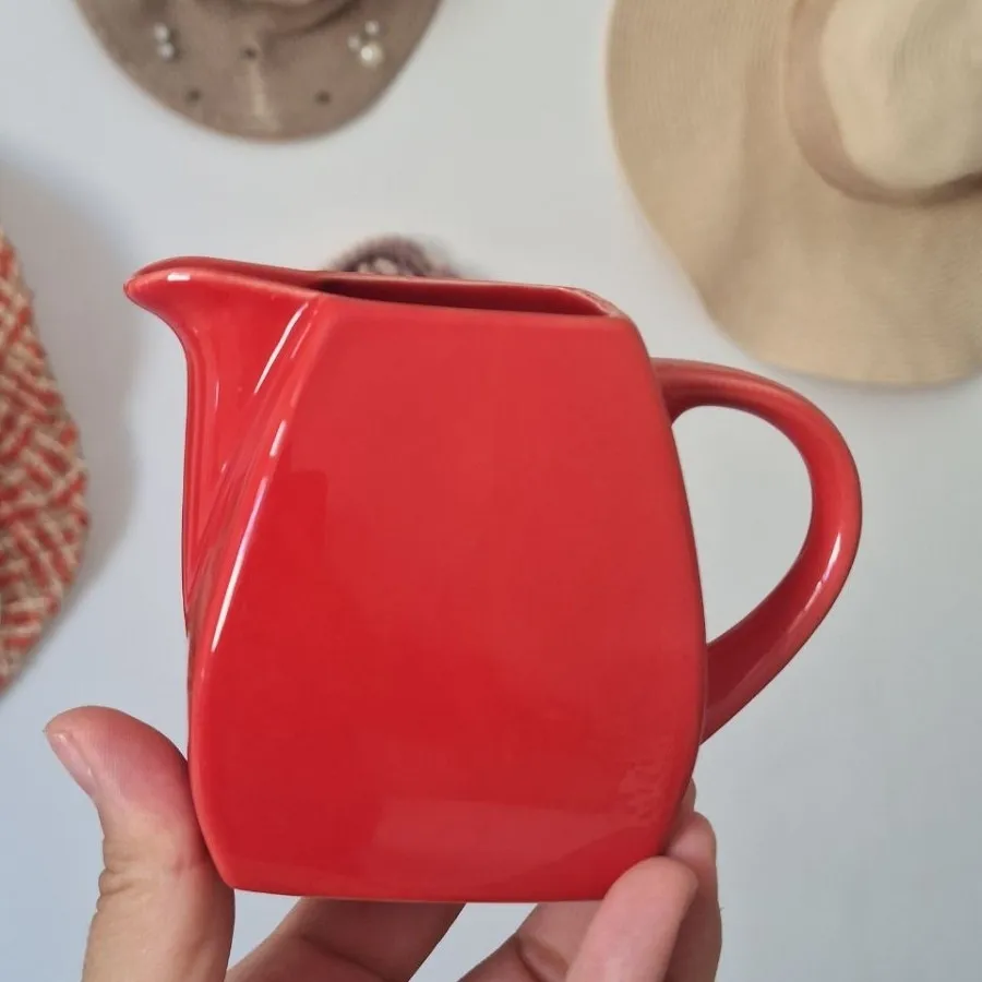 نمکدان و سس خوری suanti