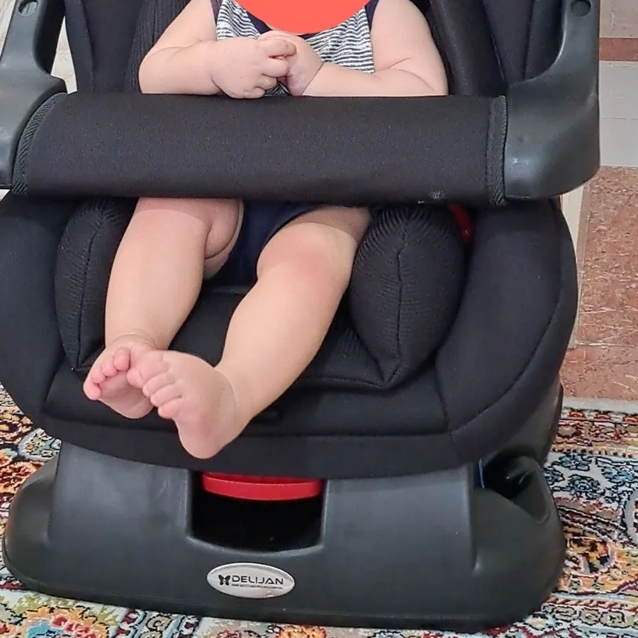 صندلی ماشین