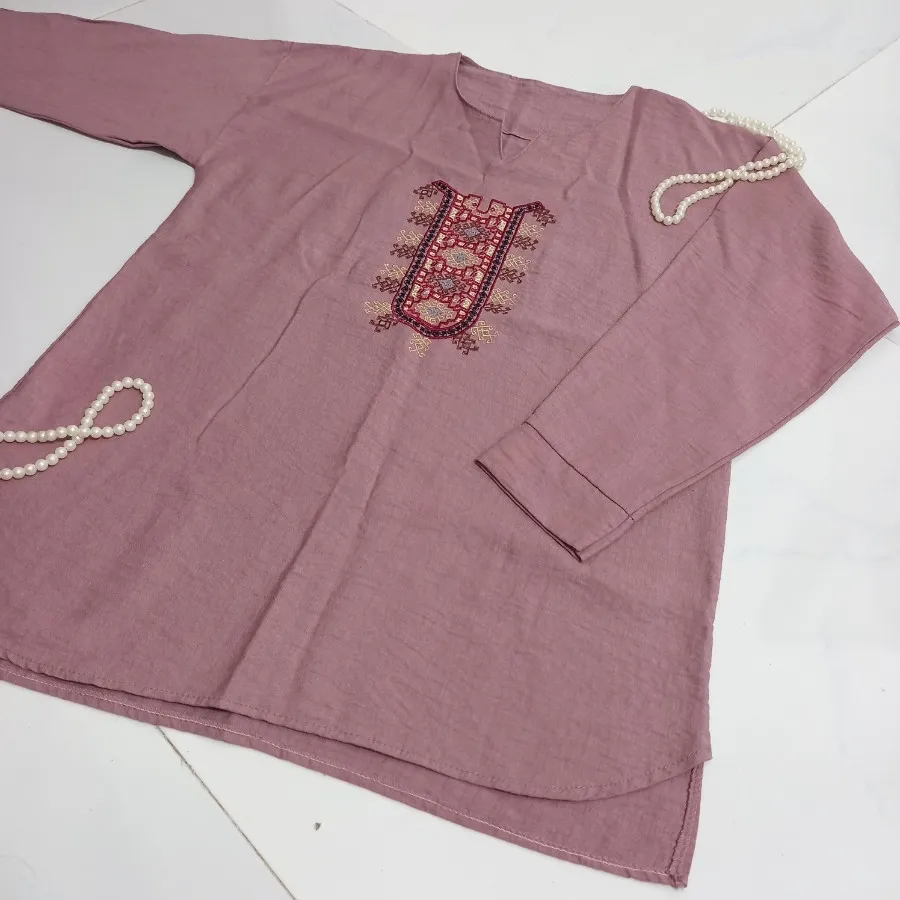 شومیز گلدوزی شده طرح سنتی