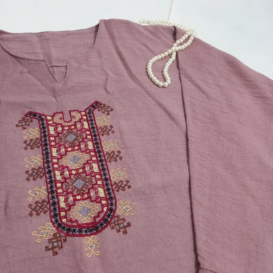 شومیز گلدوزی شده طرح سنتی