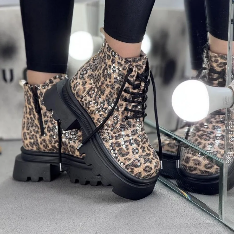 نیم بوت اسپرت پولکی