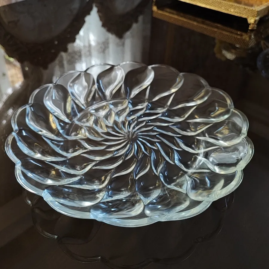 میوه خوری و آجیل خوری