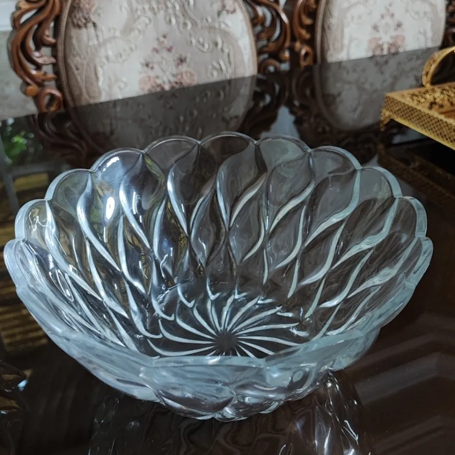 میوه خوری و آجیل خوری