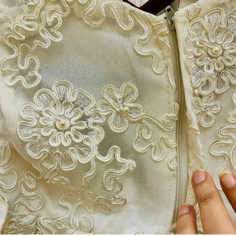 پیراهن خامه دوزی