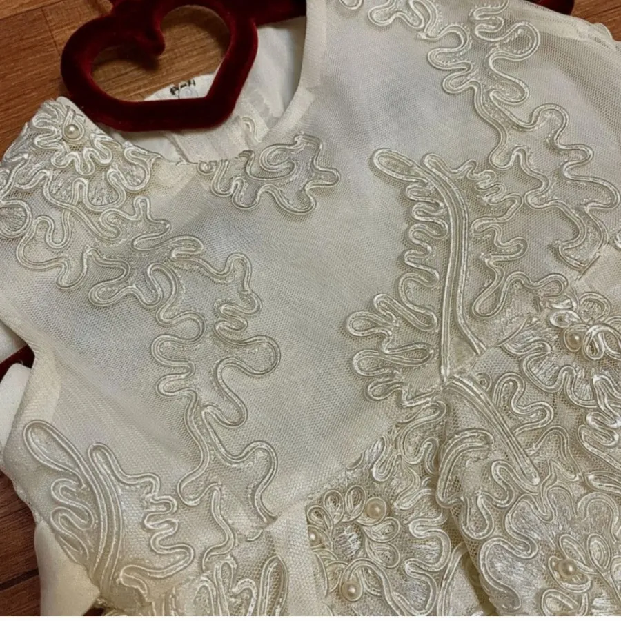 پیراهن خامه دوزی